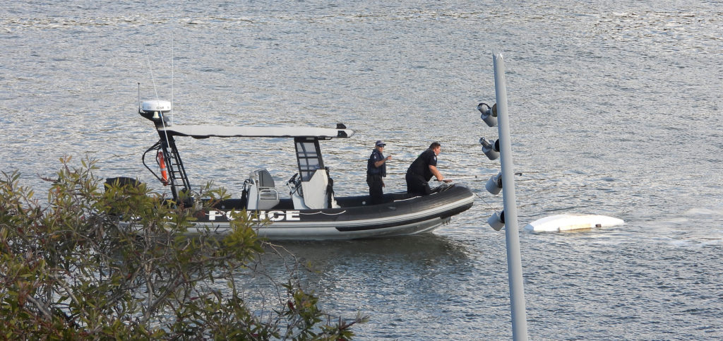 Water Police retrieve a wayward dinghy 5 Aug 2019