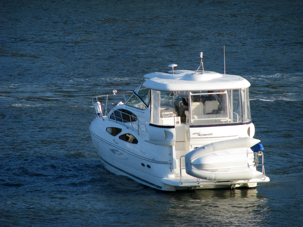 455 Motor Yacht