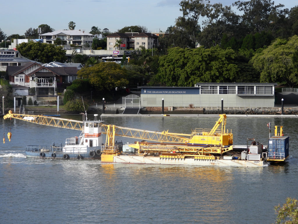 “Mavis” & “Cobia1” with big crane heading upstream