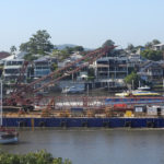 ‘Mary” bringing in a 400t capacity Crane