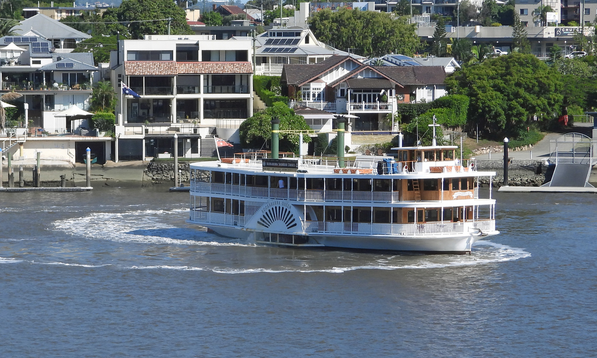KOOKABURRA QUEEN does a Wheelie on the Humbug ~ 21 Mar 2020